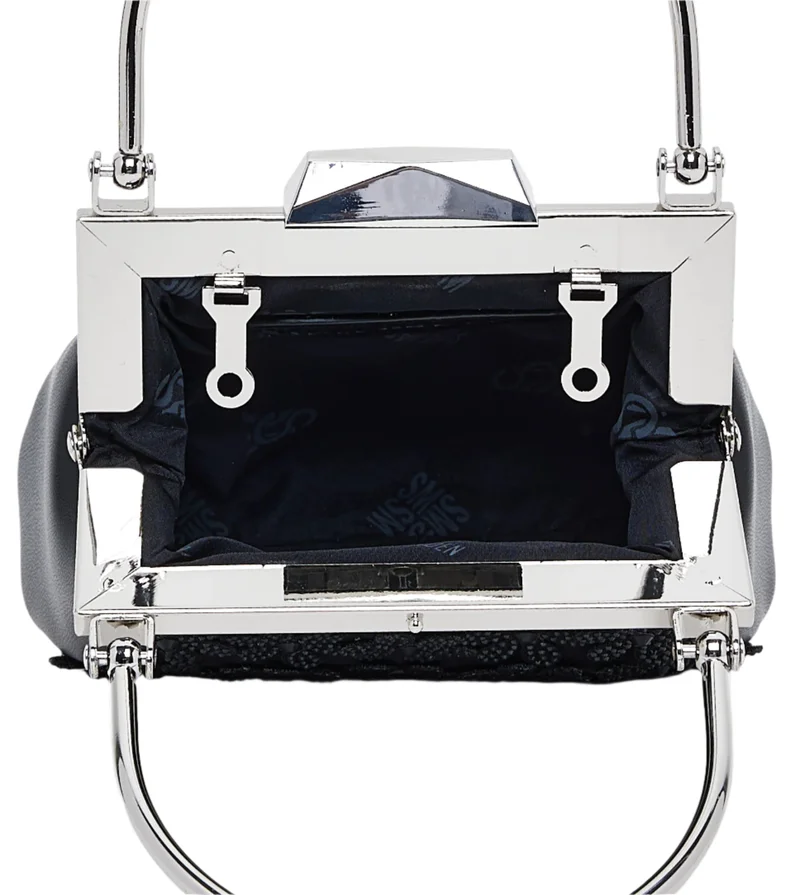 STEVE MADDEN BLACK Steve madden sehara women's black clutch for Women | Best Price UAE